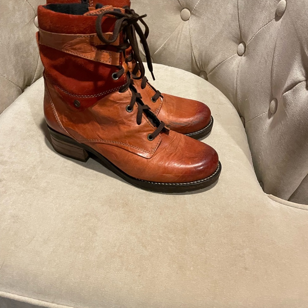 Dromedaris Red Clay Boot
